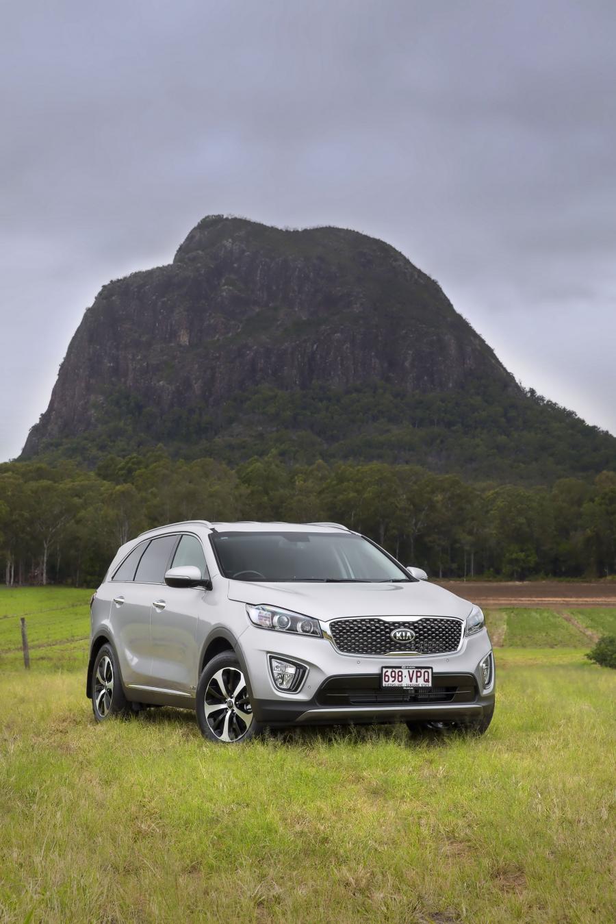  Kia Sorento 2015 года  (AU) (фото 2 из 24)